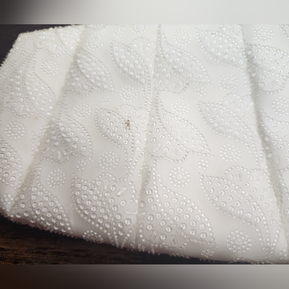 Vintage Ivory Beaded  bridal evening clutch - Picture 4 of 12